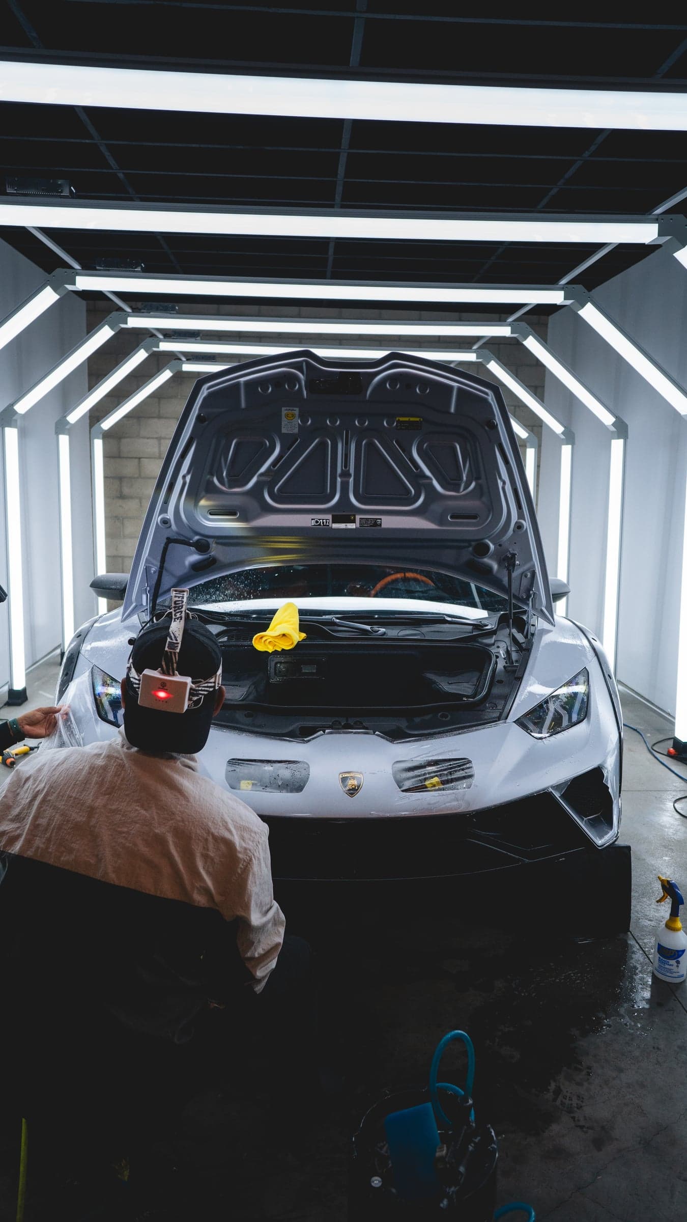 Detail area and final inspection zone